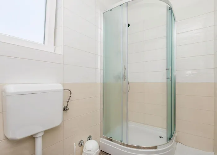 Pet Friendly In Supertarska Draga * Supetarska Draga