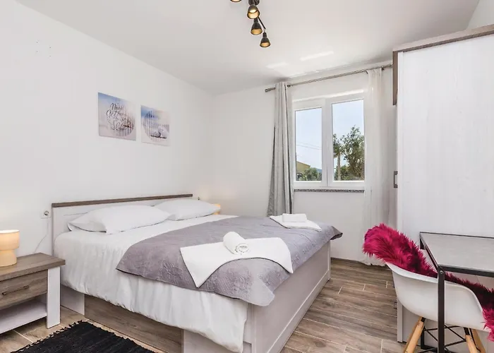 Hébergement de vacances Pet Friendly In Supertarska Draga