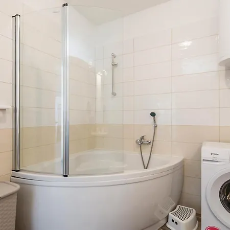 In Supertarska Draga With Wifi Holiday home