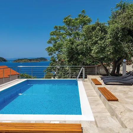 Luxurious In Supertarska Draga * Supetarska Draga