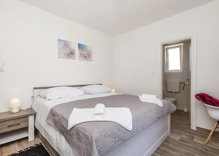 Pet Friendly In Supertarska Draga Nyaraló *
