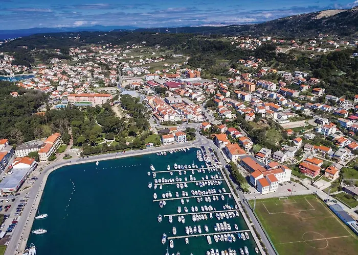 Pet Friendly In Supertarska Draga